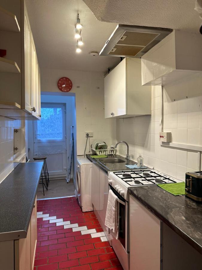 Keedonwood Road Bromley, Rooms With Free Wifi Eksteriør billede