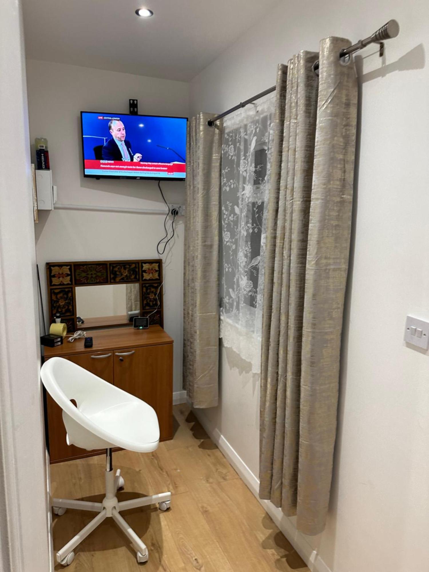 Keedonwood Road Bromley, Rooms With Free Wifi Eksteriør billede